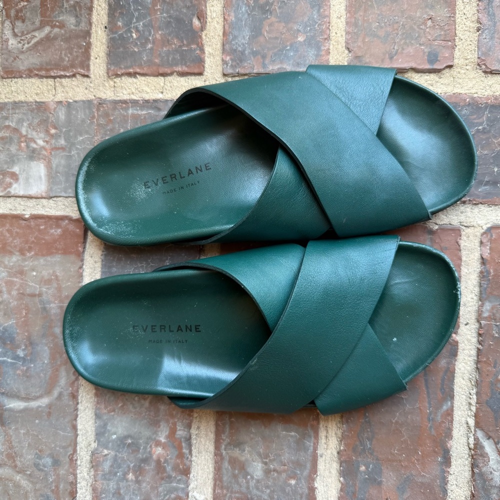Everlane Dark Green Italian Leather Slide Sandals Size 6